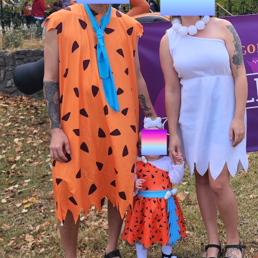 The Flinestones Halloween Family Costumes